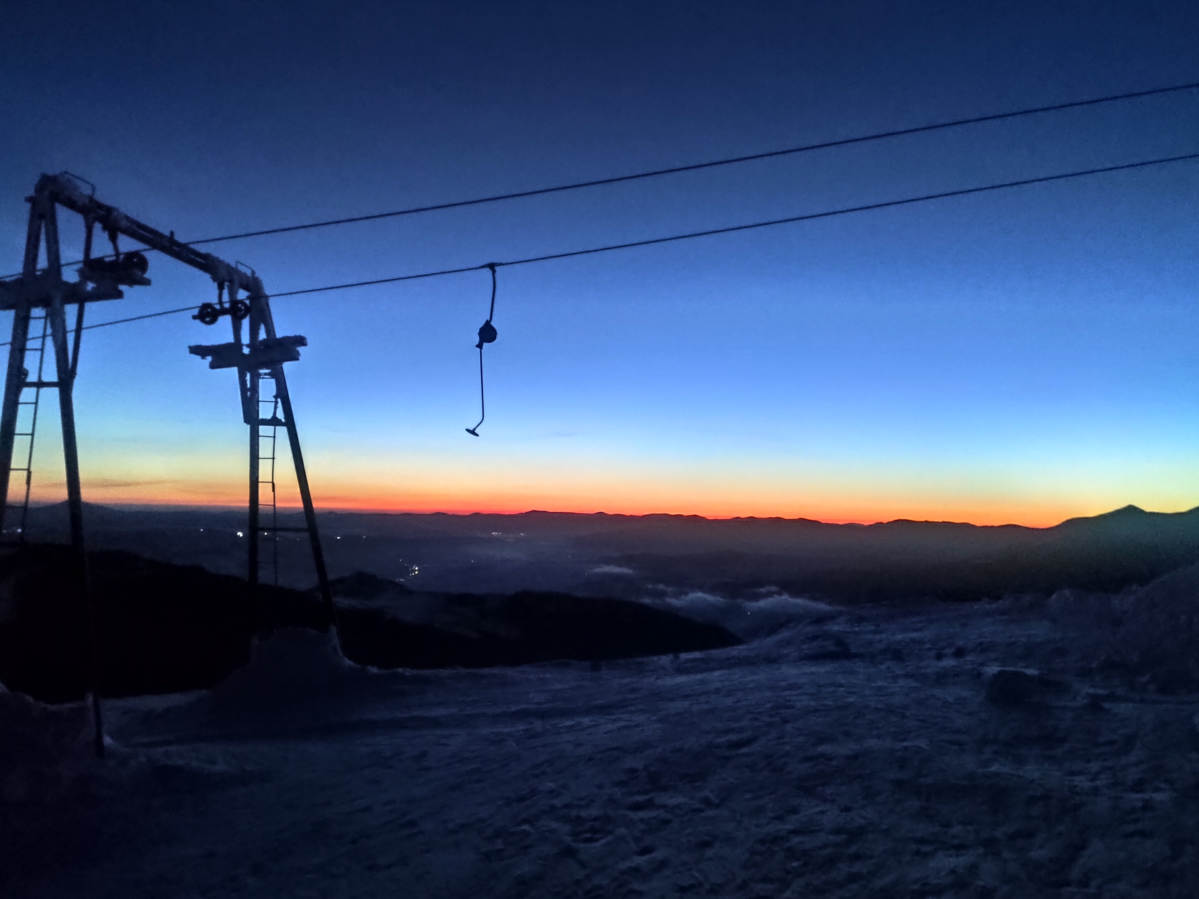 Mountains before the world wakes up